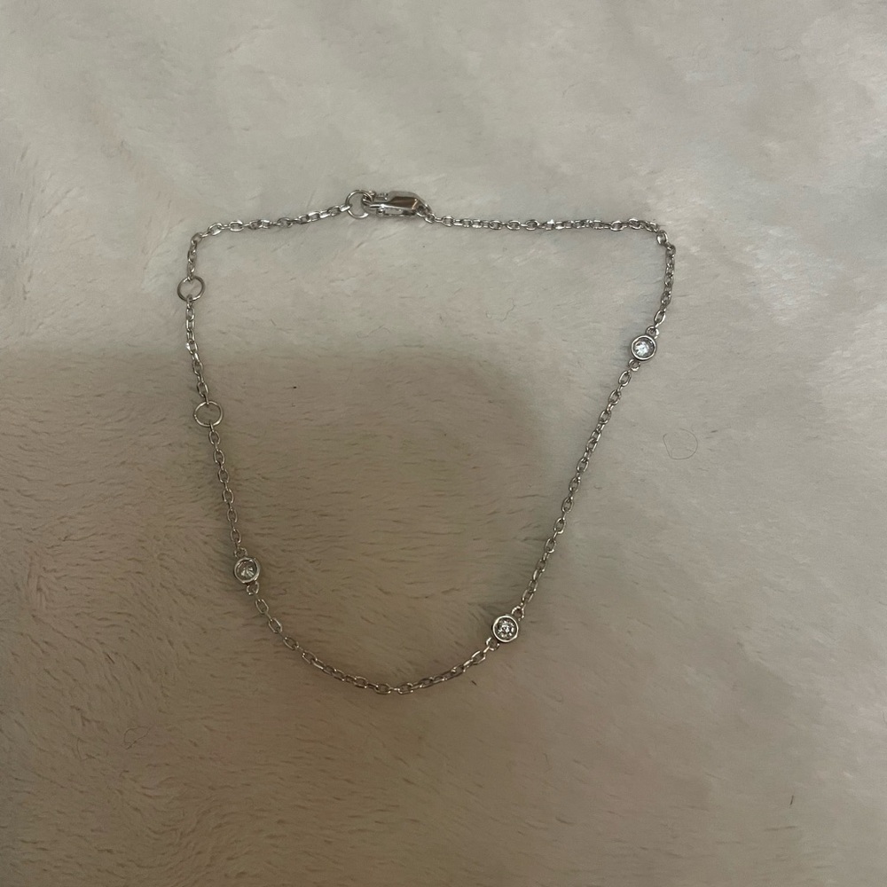 Dazzling Silver Bracelet with lab grown diamonds.